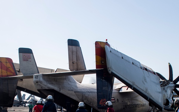 USS Dwight D. Eisenhower Render Assistance to Distressed Mariners