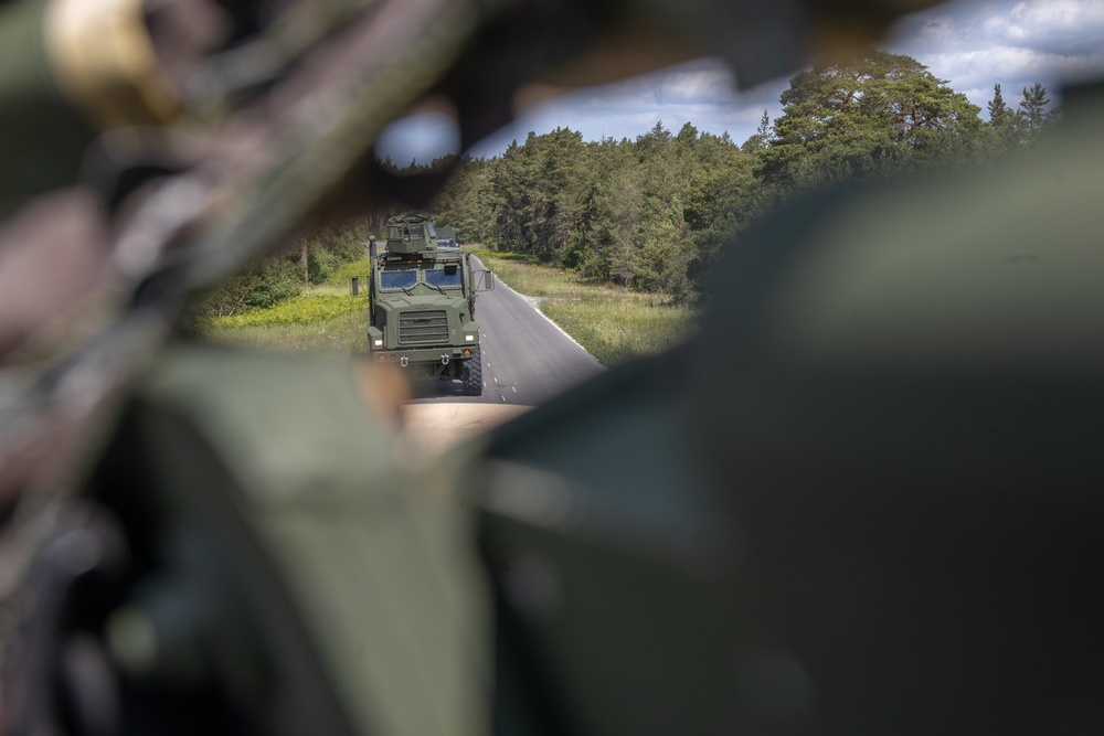 CLB-8 Convoy Operations: Polish Soldiers