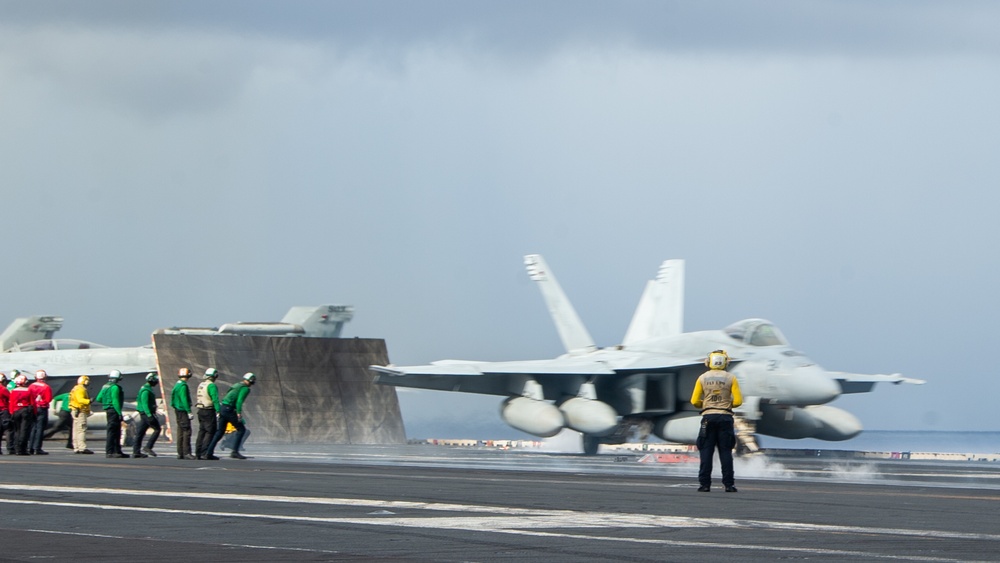 USS Ronald Reagan (CVN76) Sailors conduct flight operations in support of Valiant Shield 2024