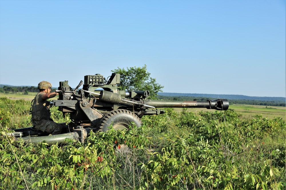 Arkansas Guardsmen Fire Howitzer Artillery Guns