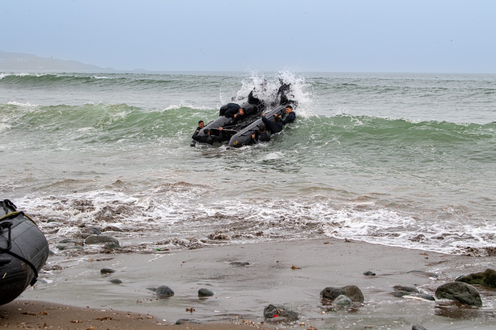 U.S. Marines conduct dive training during exercise Resolute Sentinel 24