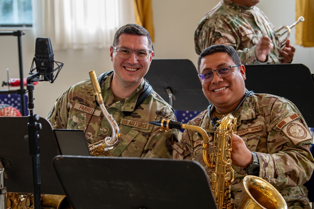 Peruvian, US Air Force bands host joint practice