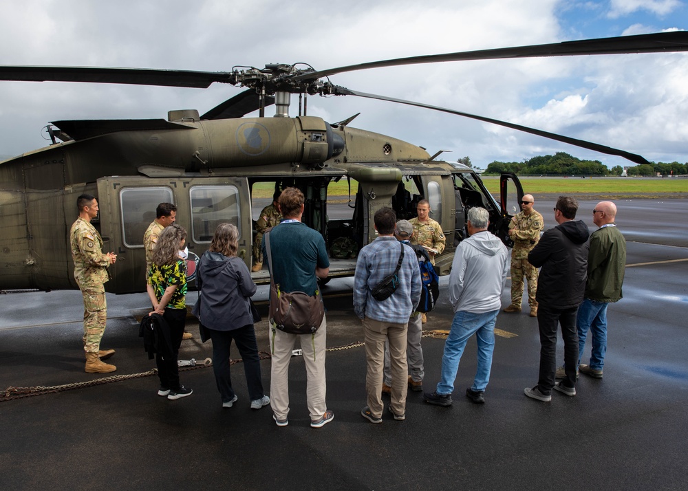 1-183rd Aviation Recognizes Civilian Employers with ESGR Boss Lift
