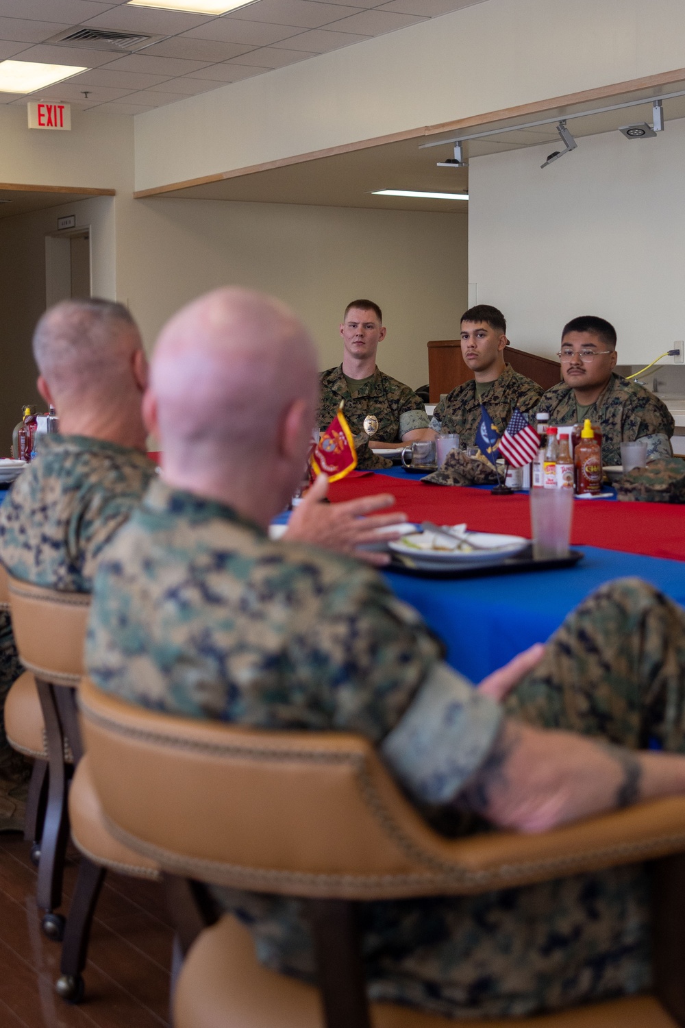 Maj. Gen. Maxwell tours MCAS Iwakuni