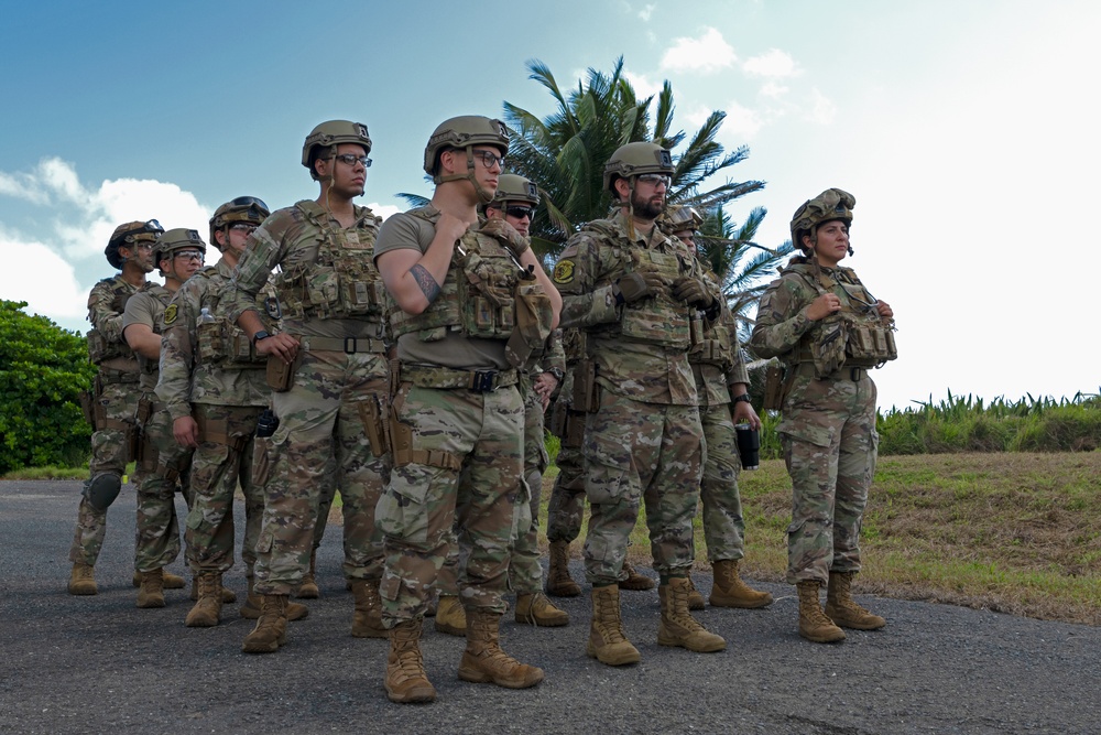 156th SFS Shoot Move, and Communicate &amp; Close Quarters Battle Training