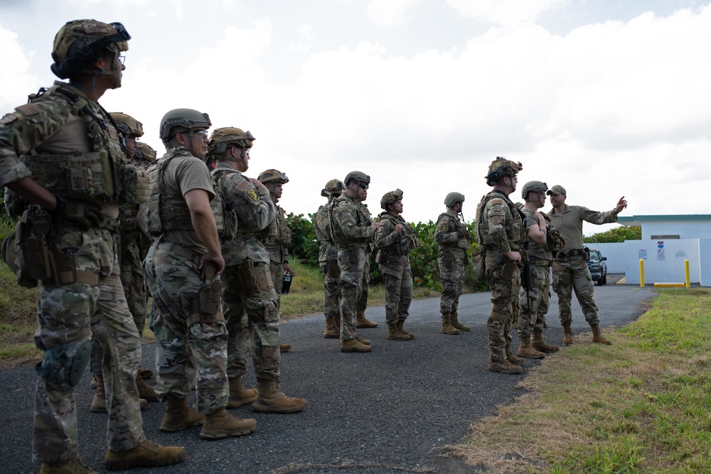 156th SFS Shoot Move, and Communicate &amp; Close Quarters Battle Training