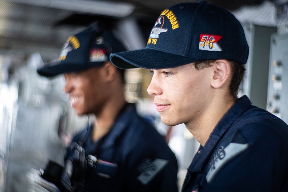 USS Ronald Reagan (CVN 76) Sailors stand watch in the pilot house in support of  Valiant Shield 2024