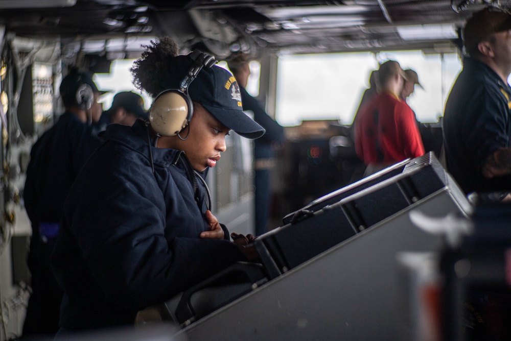 USS Ronald Reagan (CVN 76) Sailors stand watch in the pilot house in support of  Valiant Shield 2024