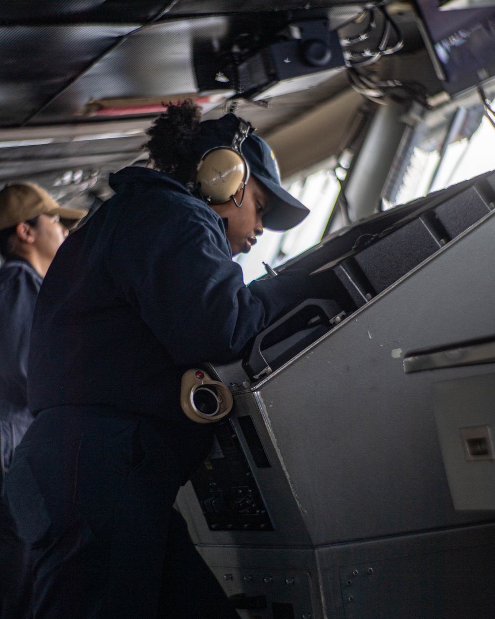 USS Ronald Reagan (CVN 76) Sailors stand watch in the pilot house in support of  Valiant Shield 2024