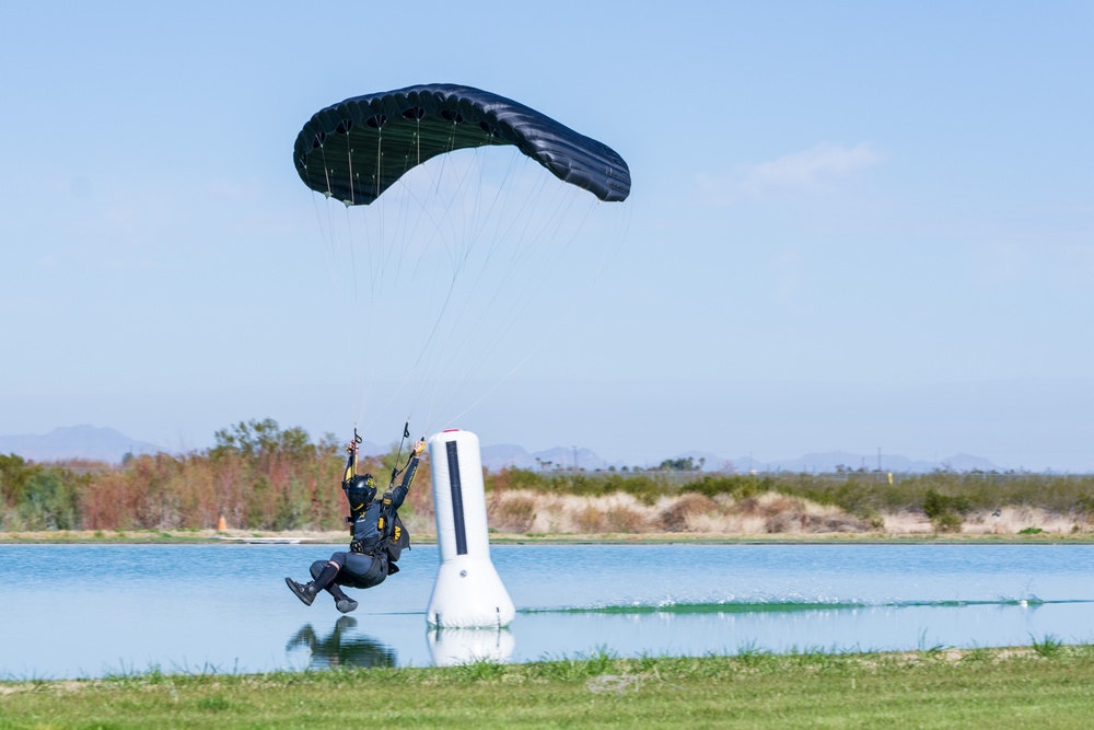 Soldiers from Army Golden Knights train in advanced parachuting discipline