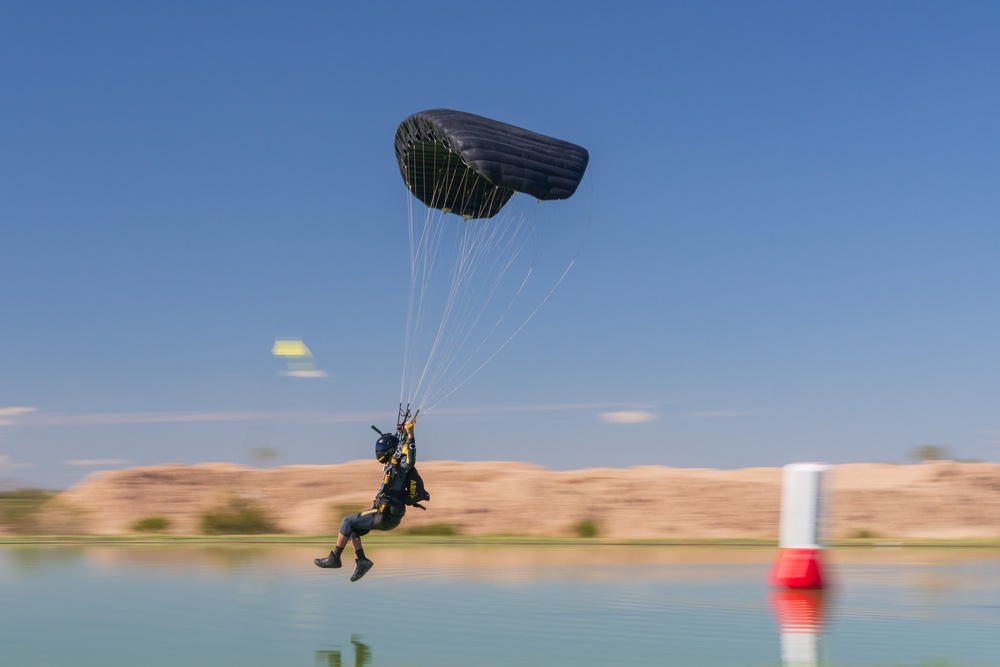 Soldiers from Army Golden Knights train in advanced parachuting discipline