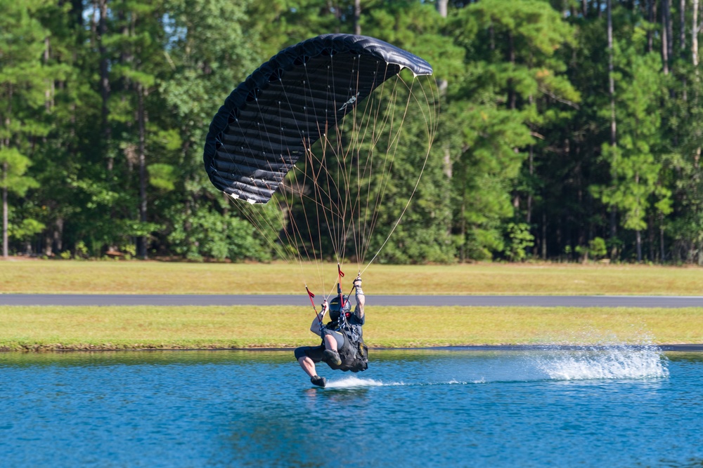 Soldiers from Army Golden Knights train in advanced parachuting discipline