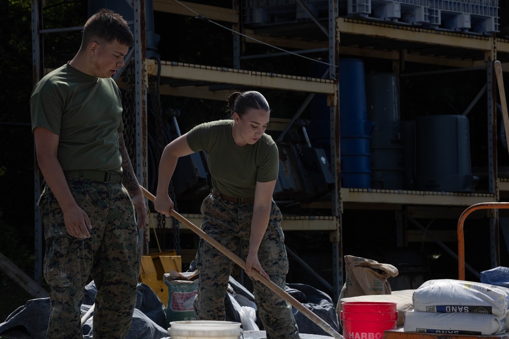 Fort McHenry Clean Up During MDFW2024