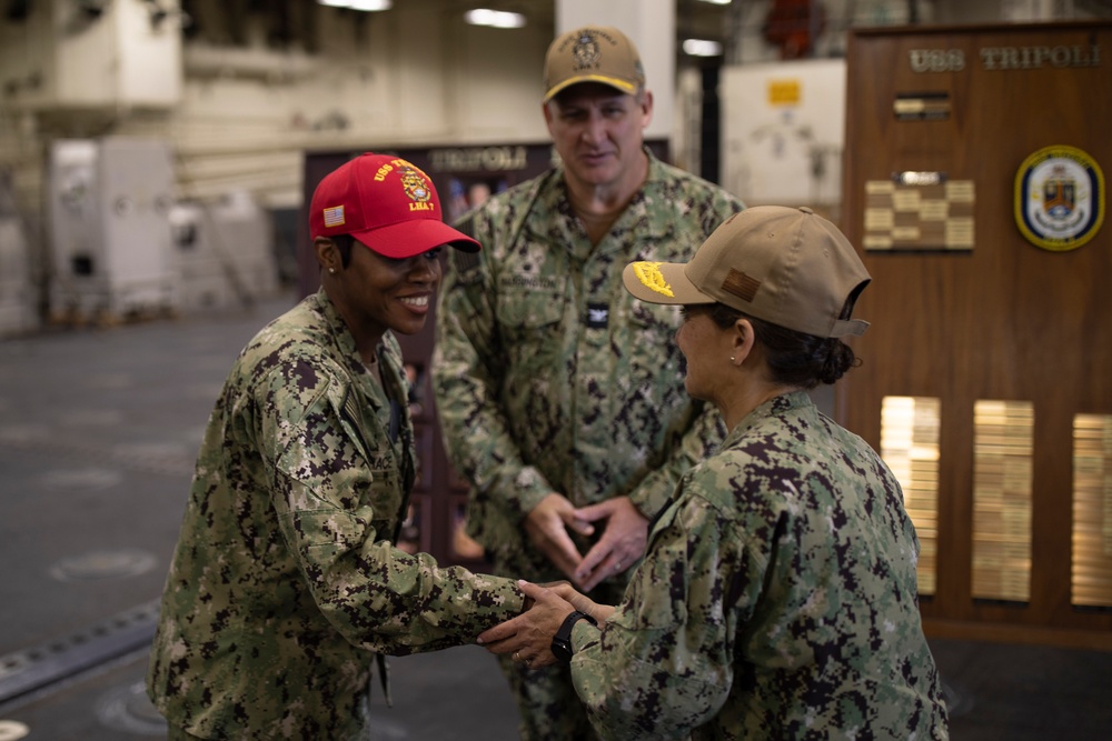 DVIDS - Images - Vice Adm. Davids Visit Aboard USS Tripoli [Image 3 of 13]