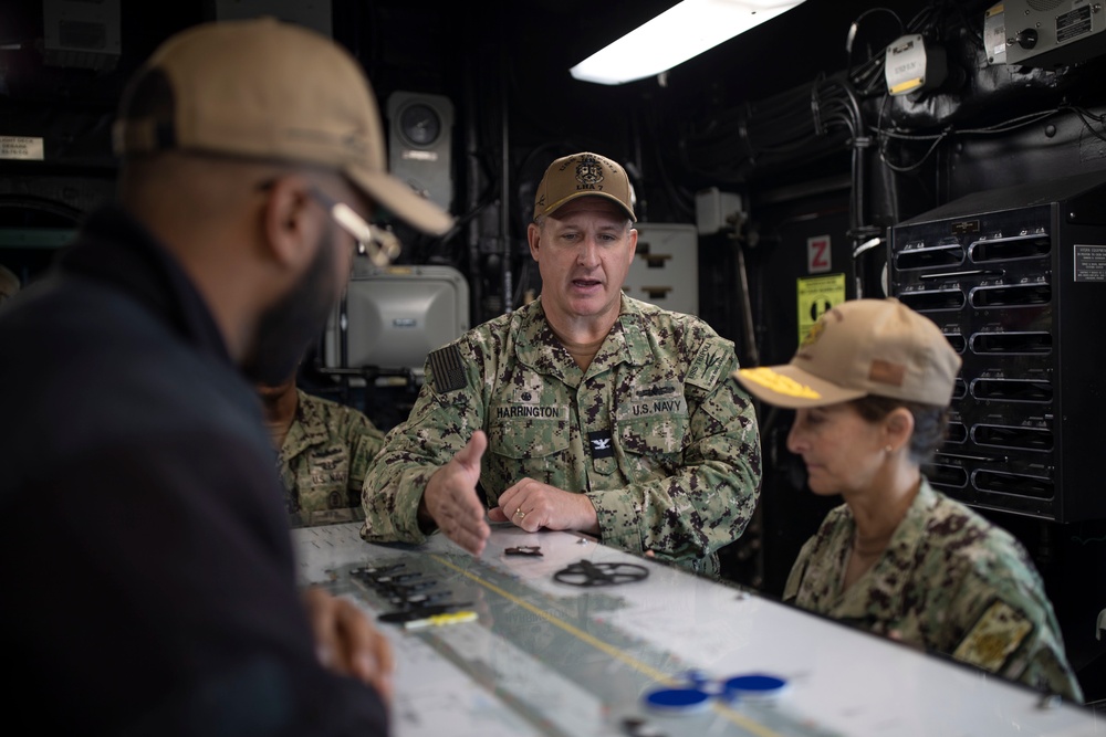 Vice Adm. Davids Visit Aboard USS Tripoli