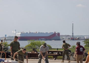 Fort McHenry Clean Up During MDFW2024