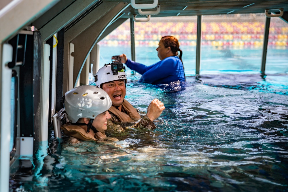 HIARNG Aviation Increases Water Survivability with SWET Training
