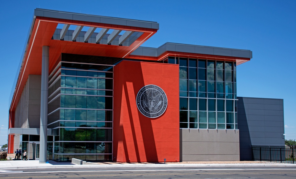 USACE leadership joins DTRA to celebrate official opening of new building at Kirtland Air Force Base