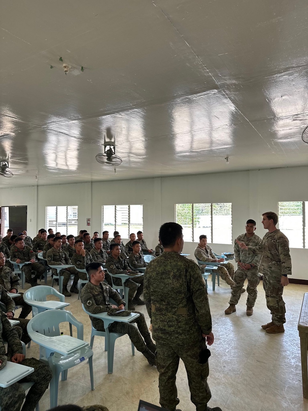 Soldiers train Air Assault Operations with Philippine Partners