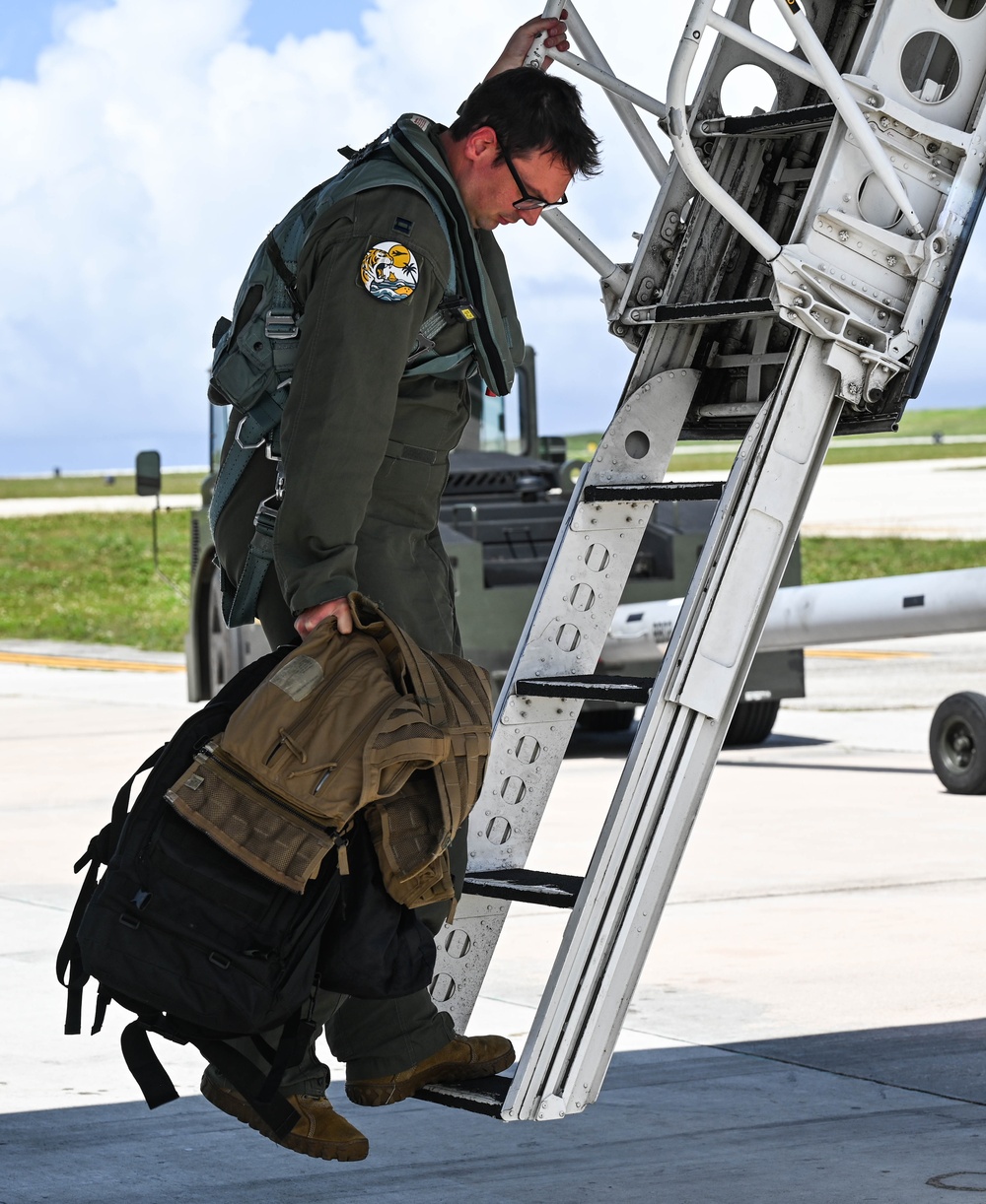 DVIDS - Images - 37th Expeditionary Bomb Squadron B-1B Lancers Returns ...