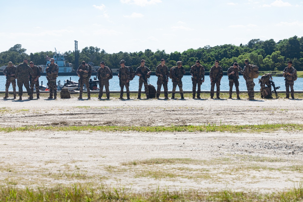 Jeanne D’Arc 24 Amphibious Exercise: Amphibious Landing