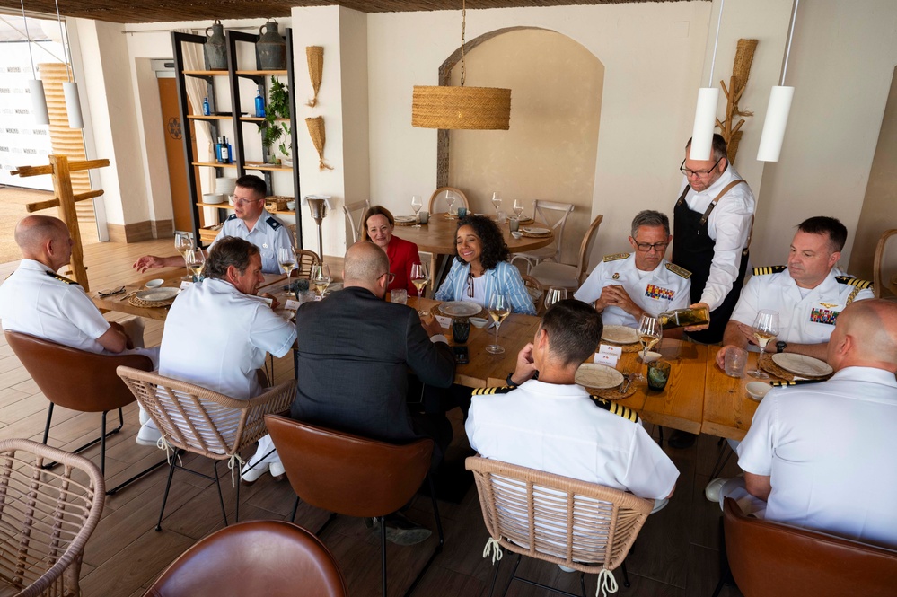 U.S. Ambassador to Spain and Andorra Visits NAVSTA Rota