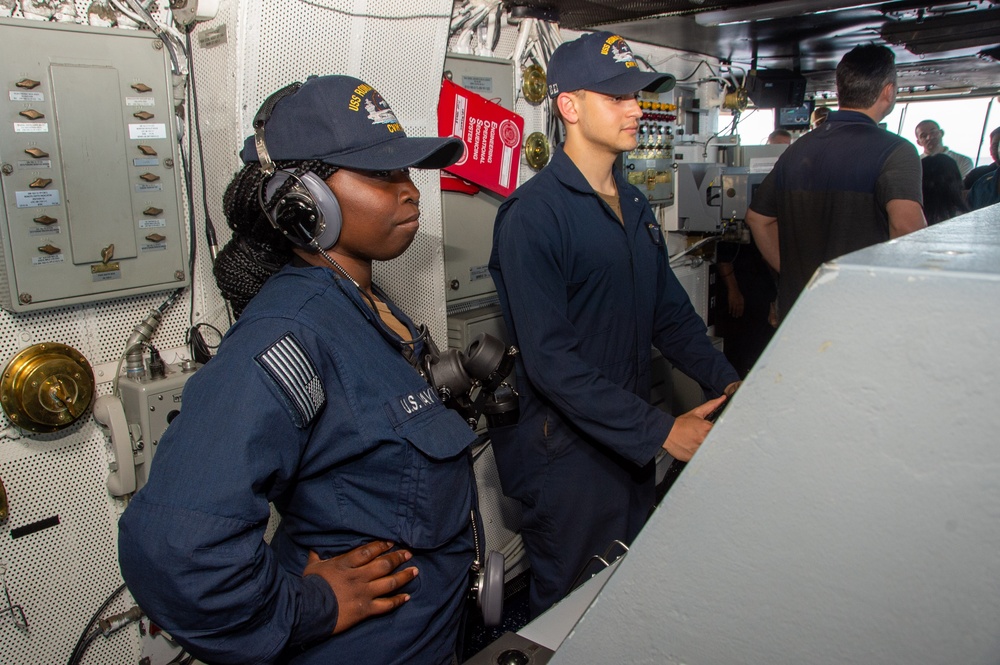 USS Ronald Reagan (CVN 76) Sailors stand watch  in the pilot house