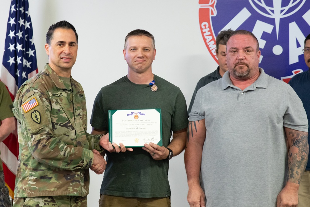 Depot leadership honors award recipients during town hall [Image 9 of 25]