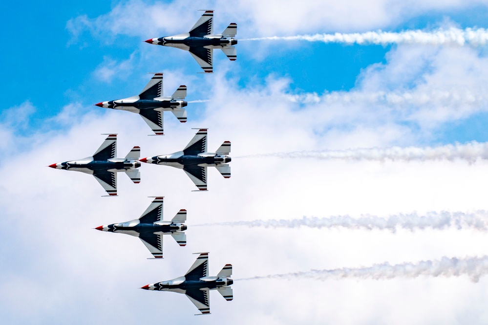DVIDS Images Columbus Airshow 2024 [Image 1 of 4]