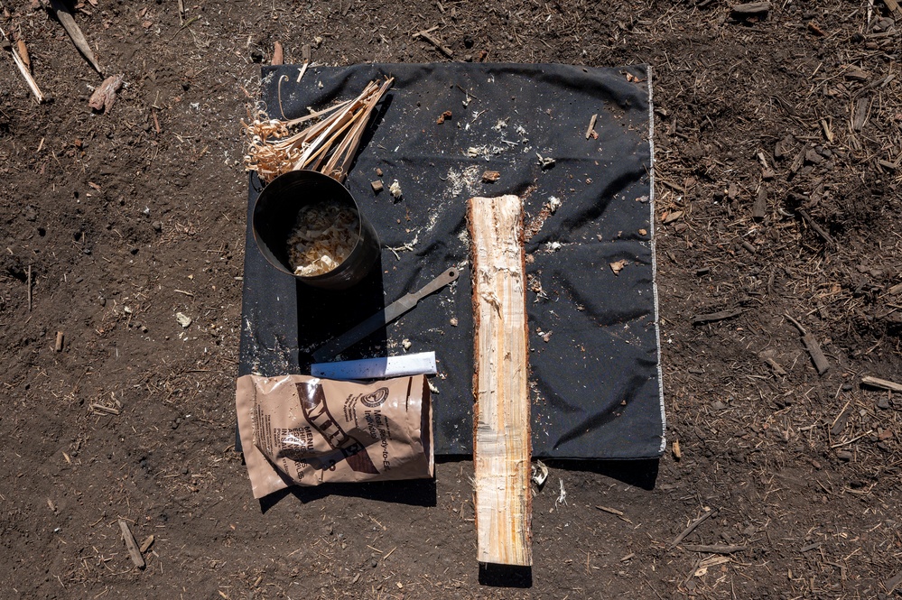 Pre-Team 25-05 conduct fire craft