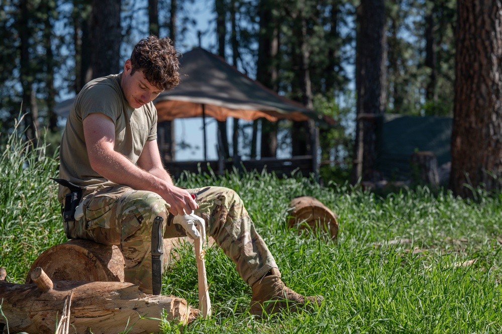 Pre-Team 25-05 conduct fire craft