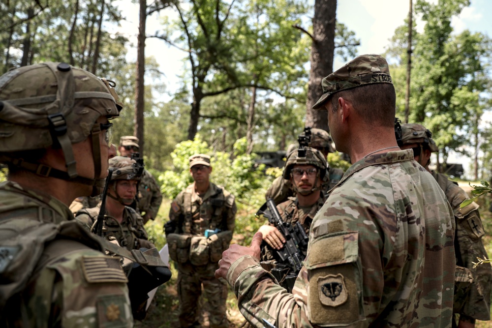 Wisconsin National Guard Leadership Visits Soldiers at JRTC Training in Louisiana