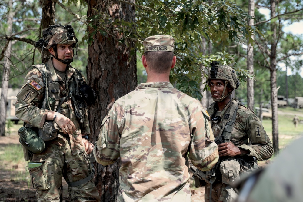 Wisconsin National Guard Leadership Visits Soldiers at JRTC Training in Louisiana