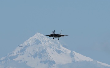 First F-15 EX arrives in Portland, Ore.