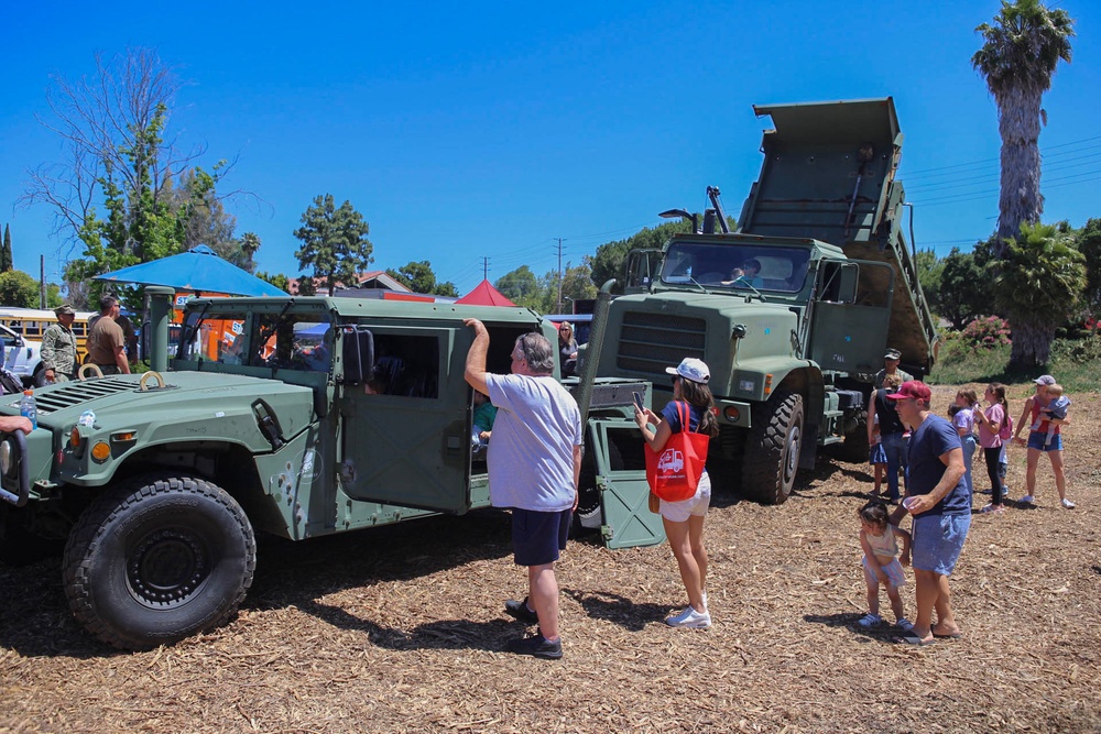 NMCB 25 Participates in 2024 Conejo Valley Touch a Truck