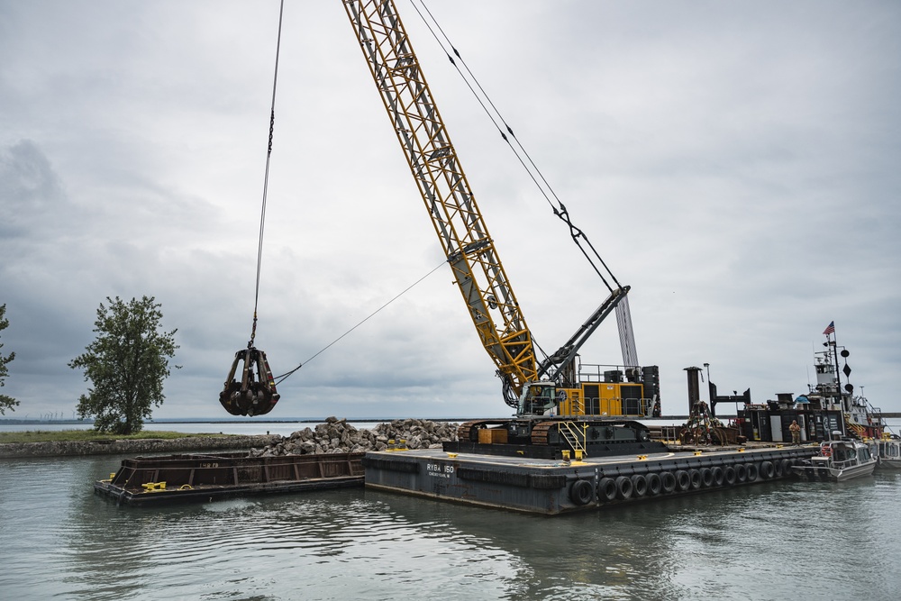 Construction Begins at Buffalo Outer Harbor