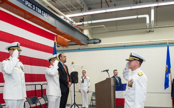 Unmanned Undersea Vehicle Group One Welcomes New Commander