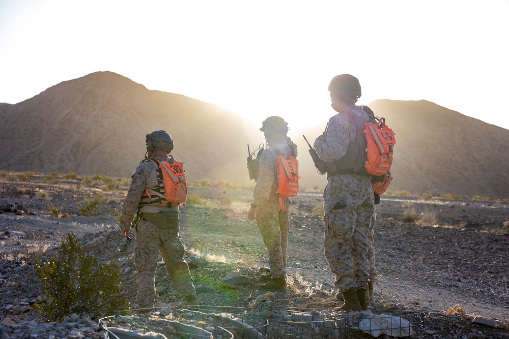 U.S. Marines with 2nd Battalion, 24th Marine Regiment, execute range 400