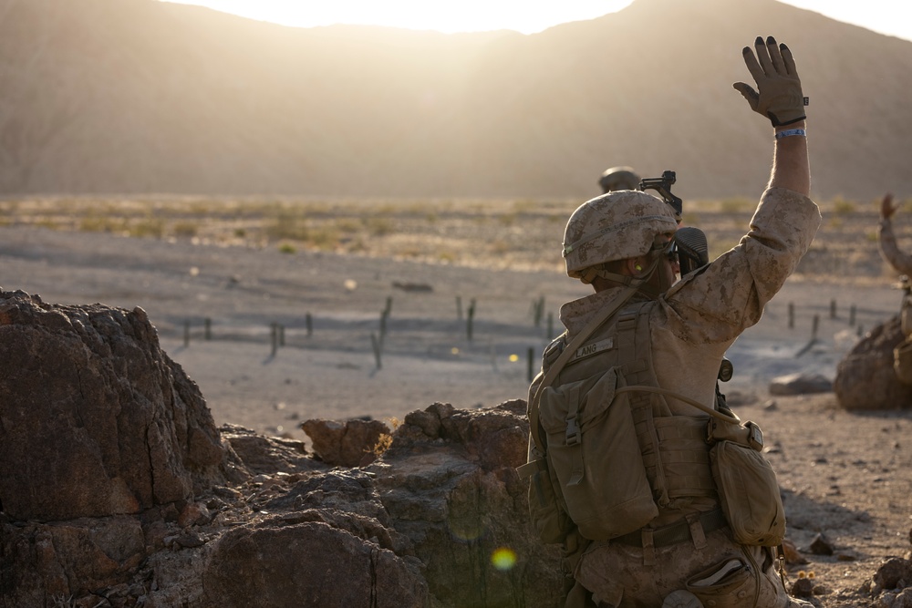 U.S. Marines with 2nd Battalion, 24th Marine Regiment, execute range 400