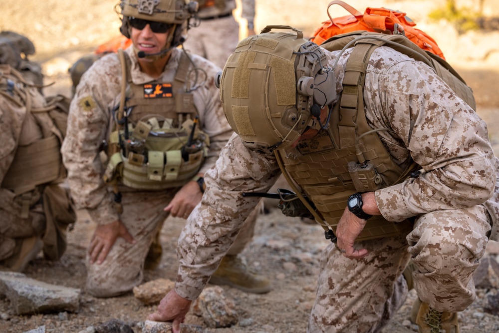 U.S. Marines with 2nd Battalion, 24th Marine Regiment, execute Range 400