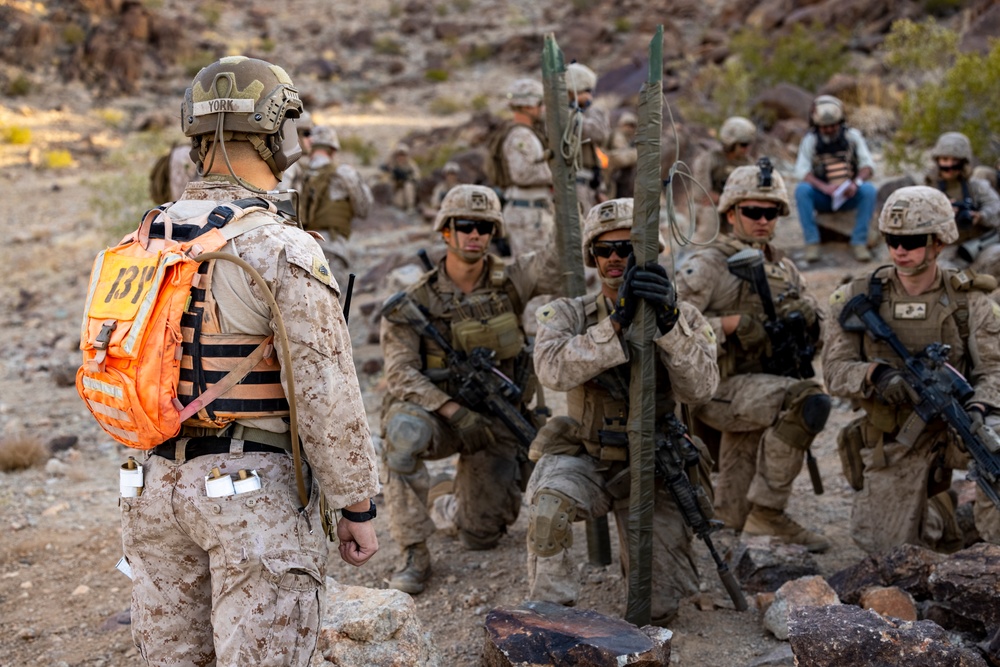 U.S. Marines with 2nd Battalion, 24th Marine Regiment, execute Range 400