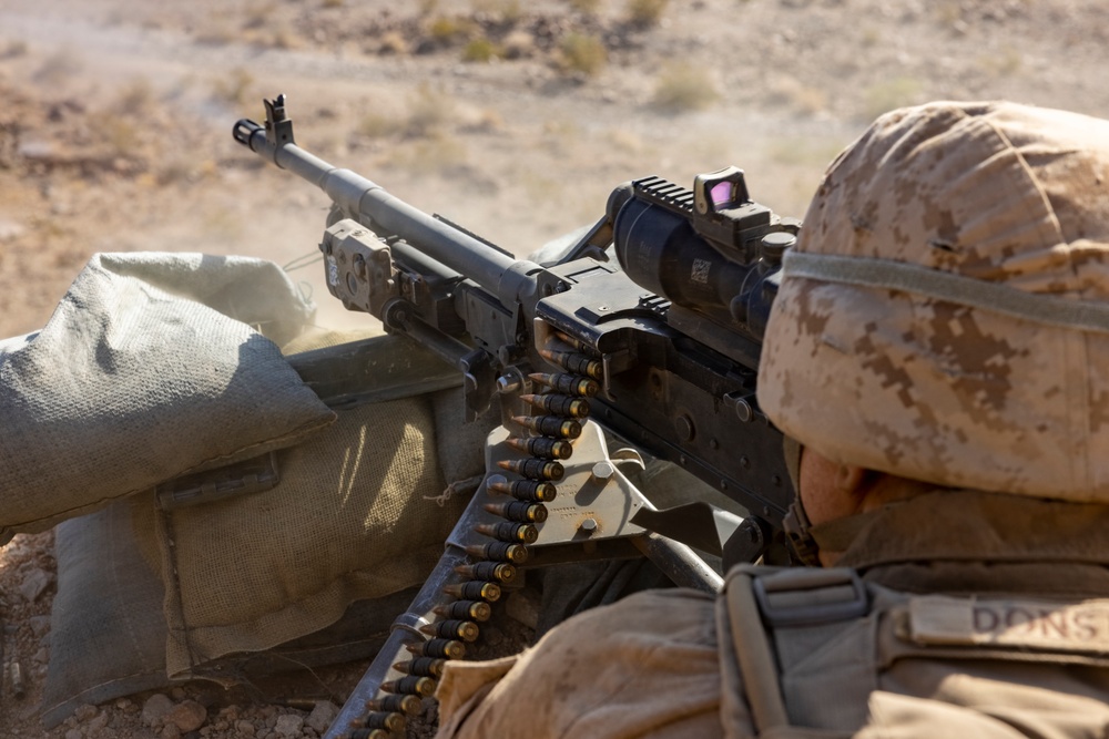 U.S. Marines with 2nd Battalion, 24th Marine Regiment, execute range 400 at ITX 4-24