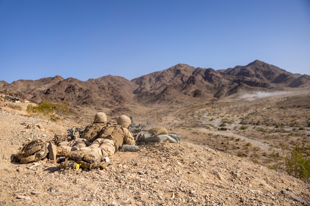 U.S. Marines with 2nd Battalion, 24th Marine Regiment, execute Range 400 at ITX 4-24