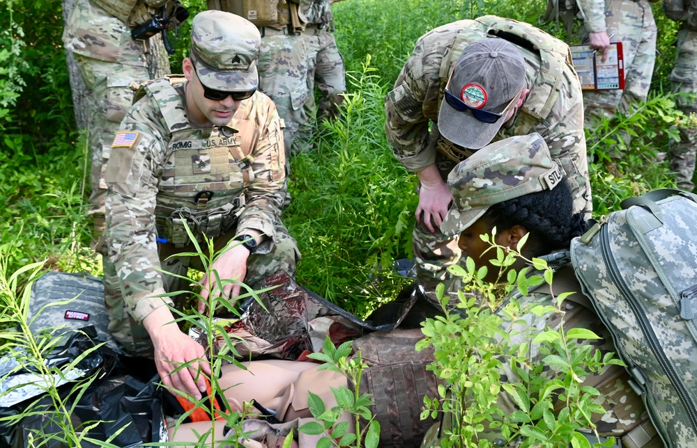 Army, Air medics train together during Operation Guardian Angel