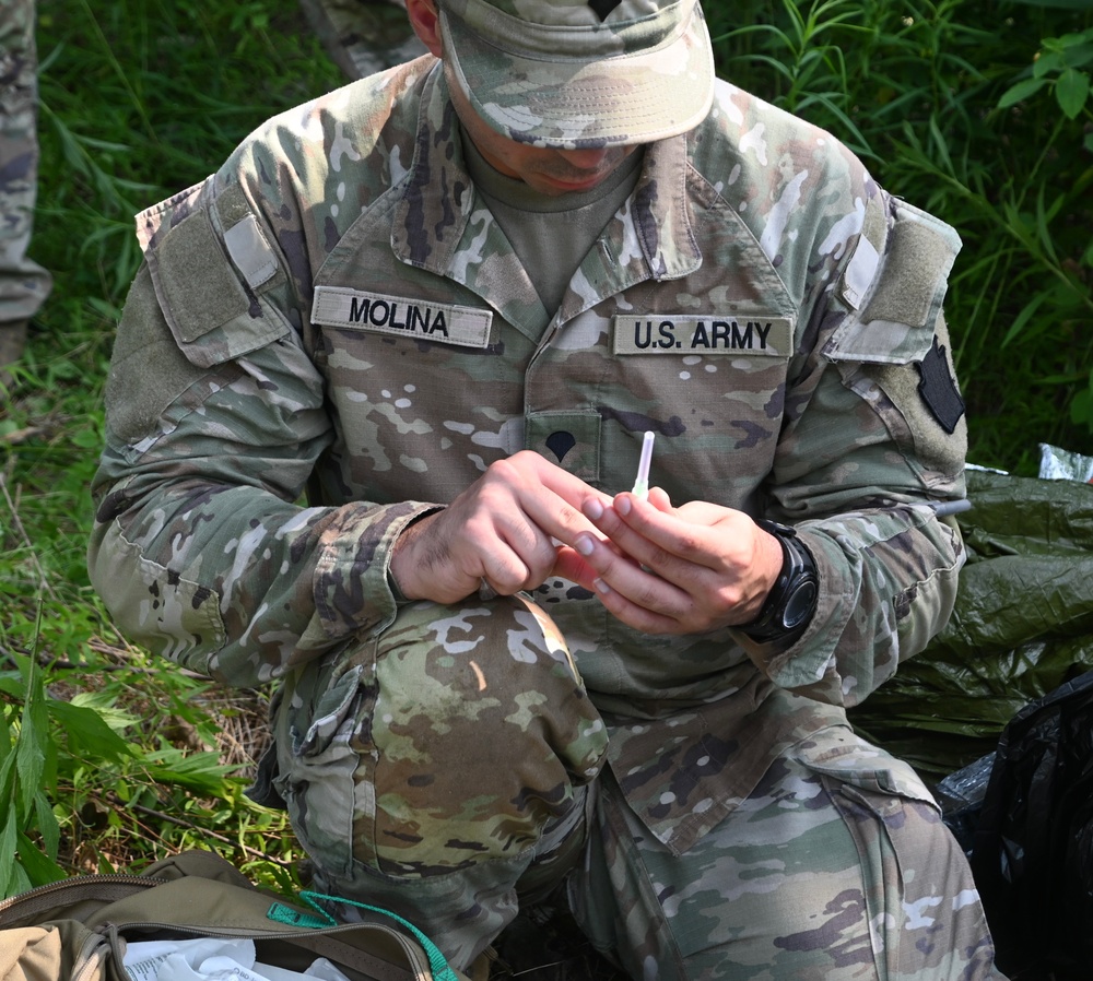 Army, Air medics train together during Operation Guardian Angel