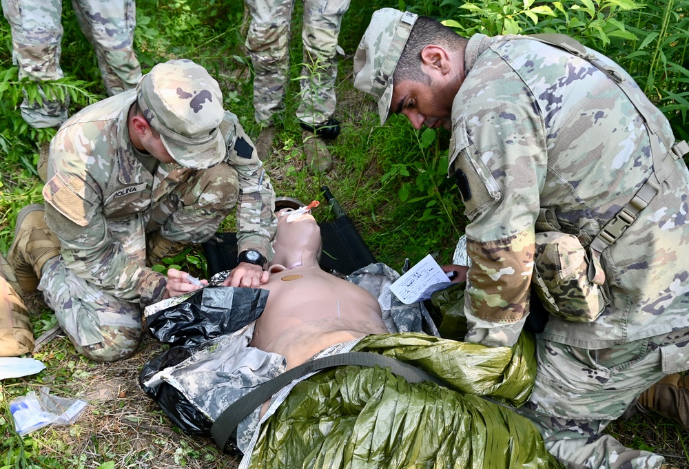 Army, Air medics train together during Operation Guardian Angel