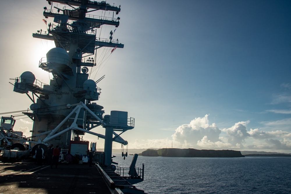 USS Ronald Reagan (CVN 76) arrives in Guam for scheduled port visit