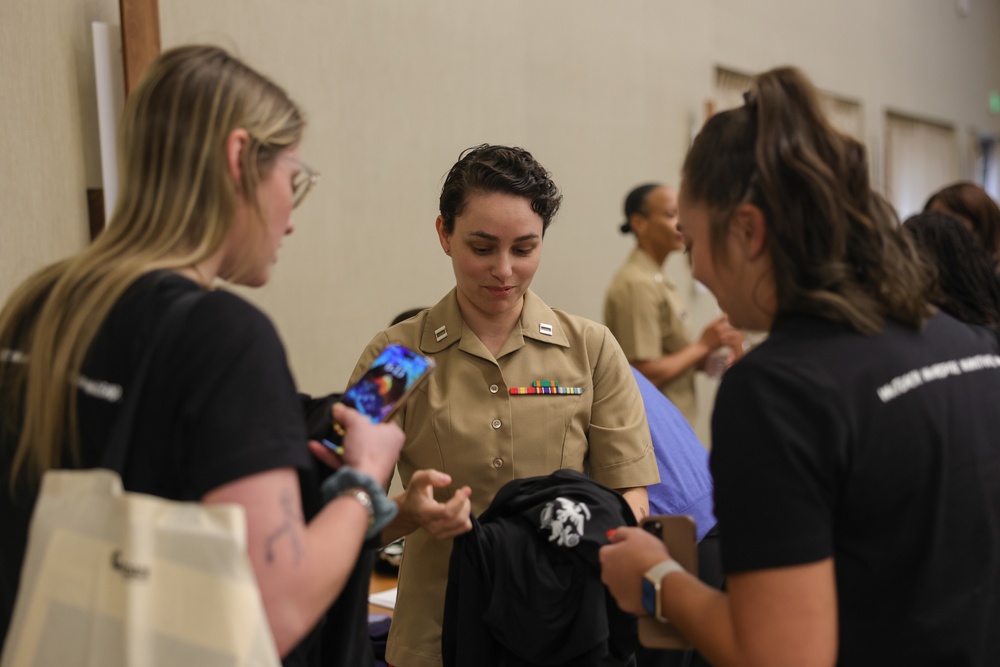Marine Corps Recruiting Command Partners with WeCOACH for Women Coaches Academy
