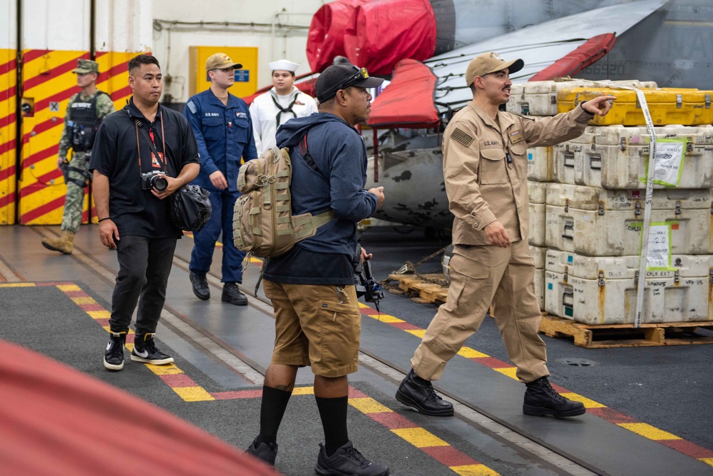 USS Ronald Reagan (CVN 76) arrives in Guam for scheduled port visit