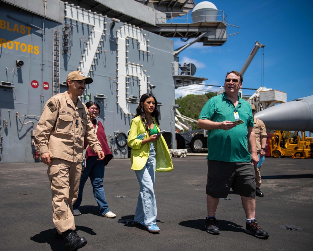 USS Ronald Reagan (CVN 76) arrives in Guam for scheduled port visit